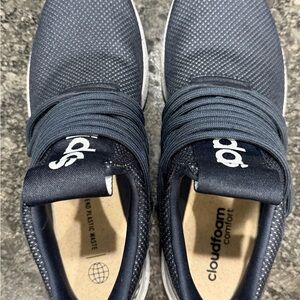 Adidas Men's Dark Blue Cloudfoam Sneakers